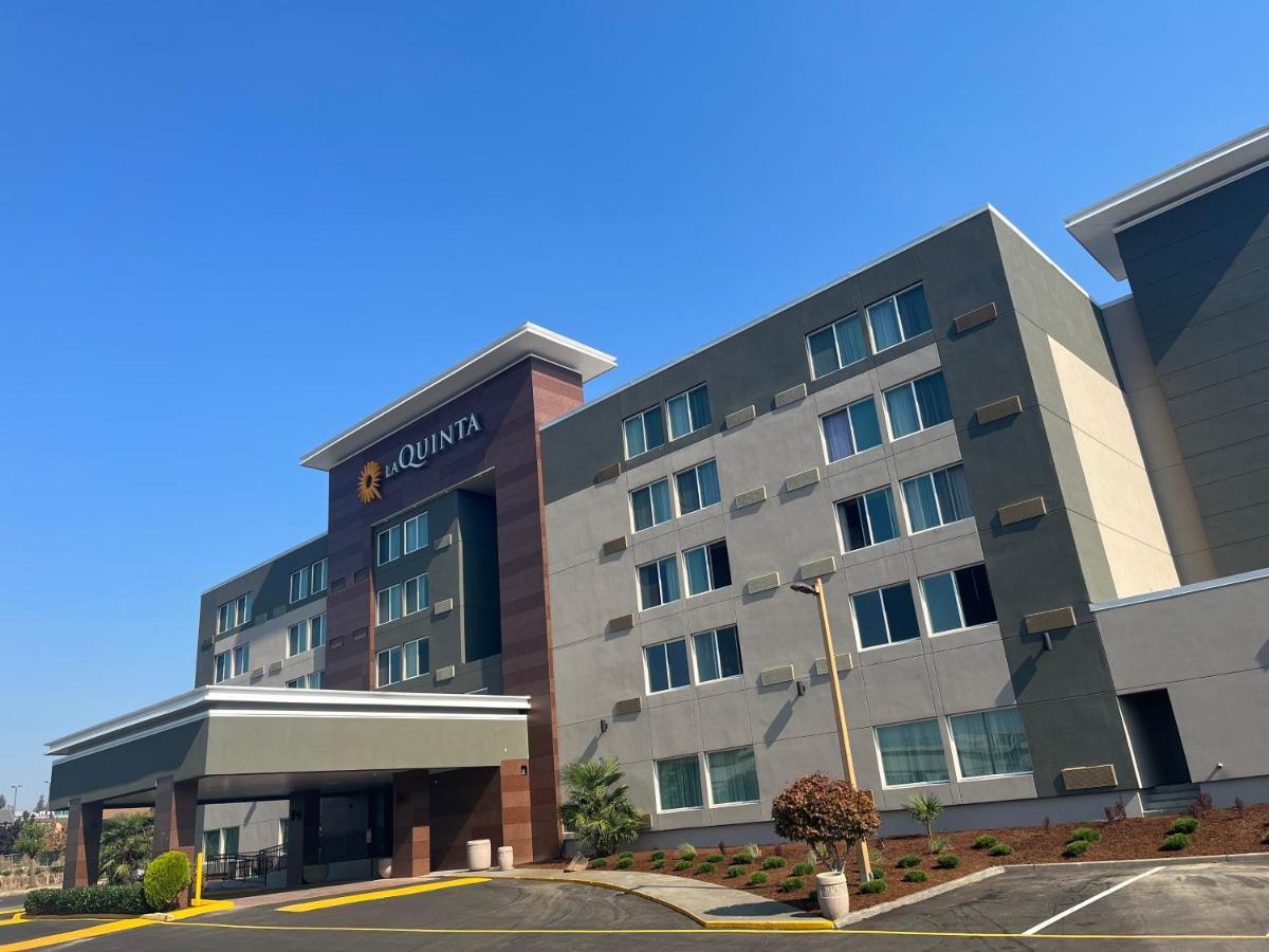 La Quinta Inn By Wyndham Линвуд Экстерьер фото